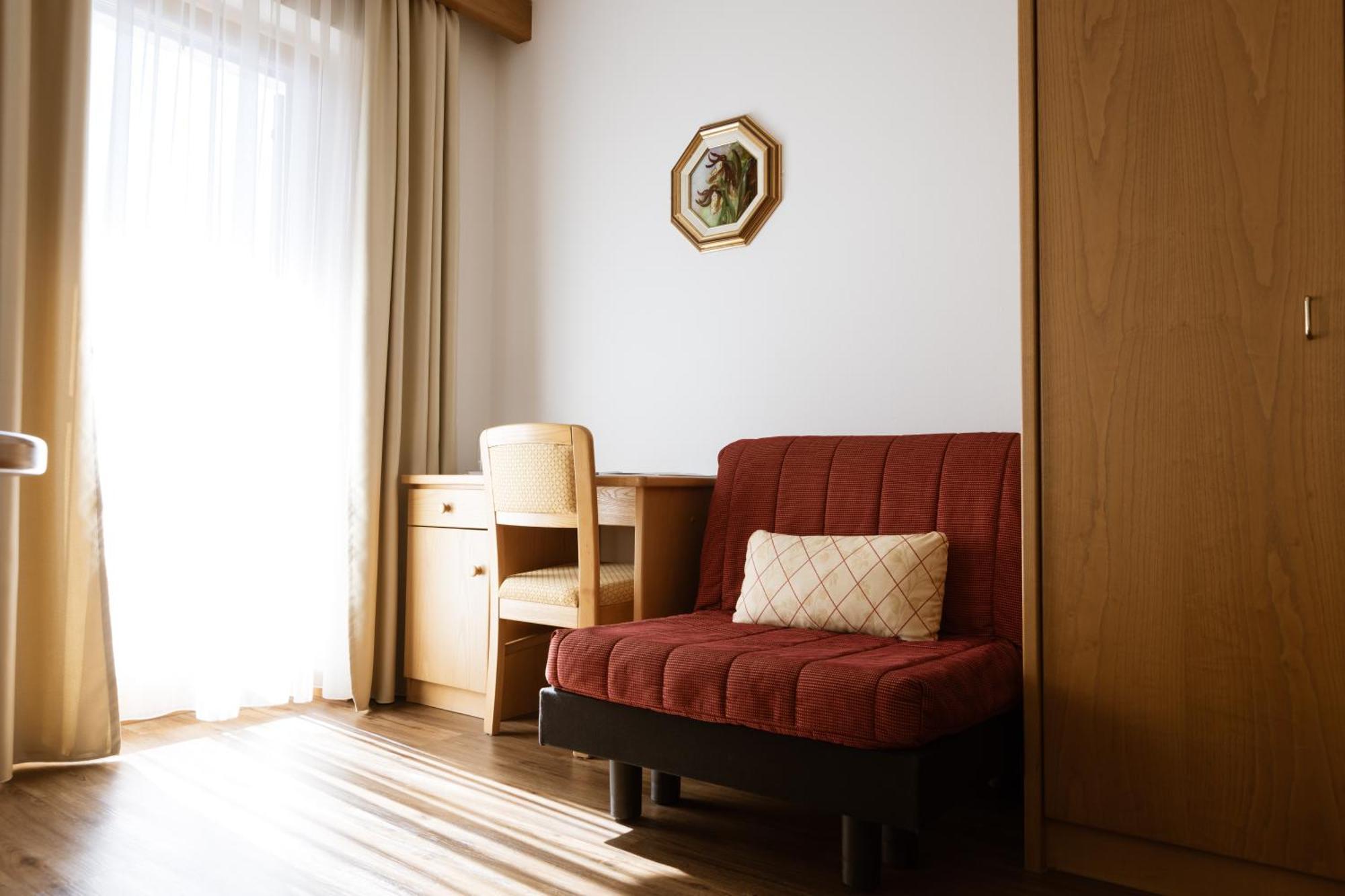 טירולו B&B Hotel Mair Am Turm מראה חיצוני תמונה